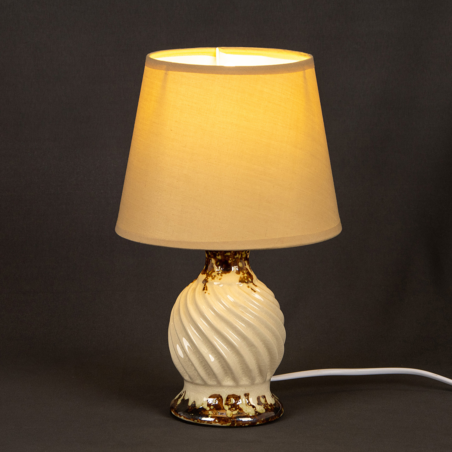 Лампа настольная 16201-0.7-01C Е14 40Вт (керамика+абажур)*1