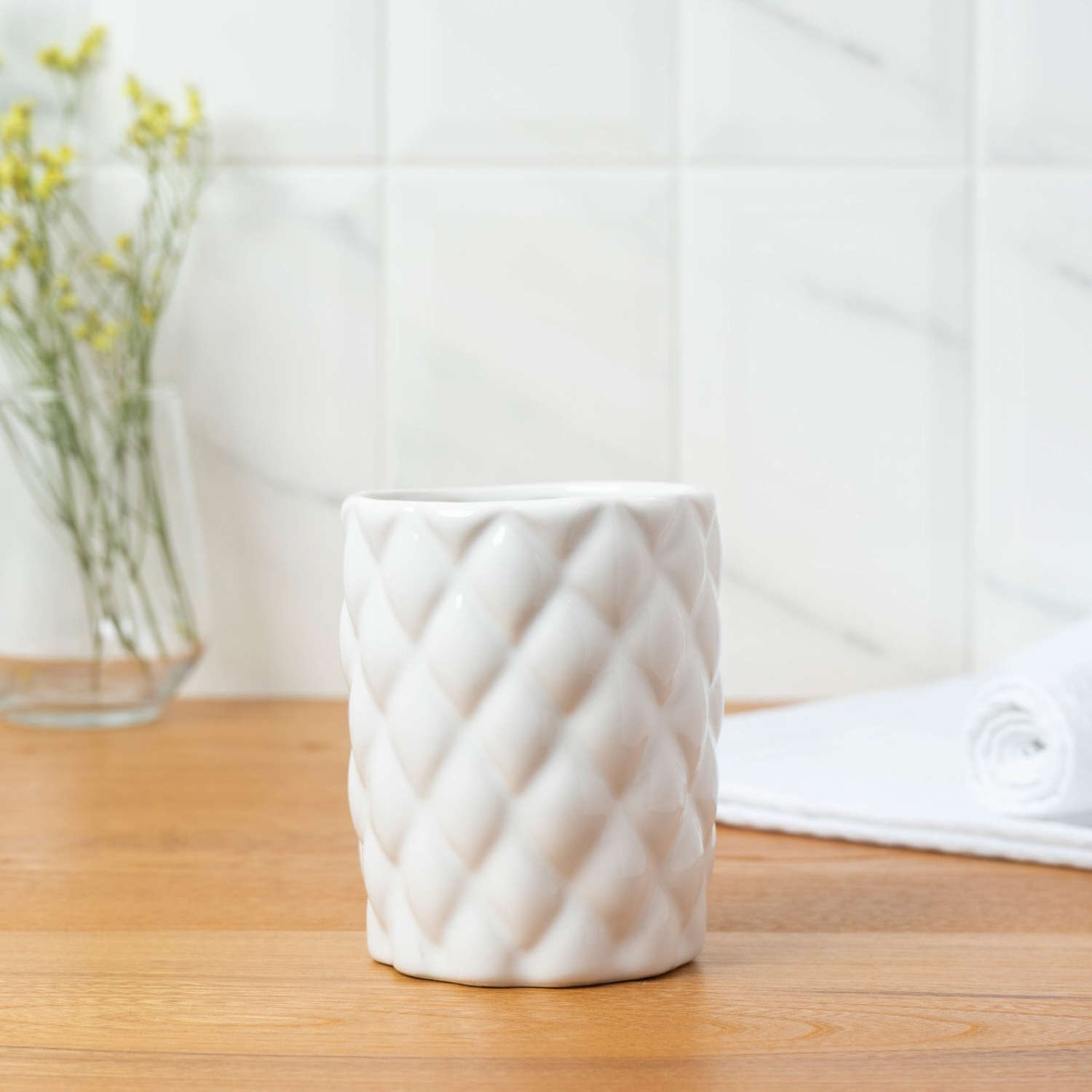 Набор для ванной Ромбус, 2 предмета (дозатор для мыла, стакан), цвет белый   6243798