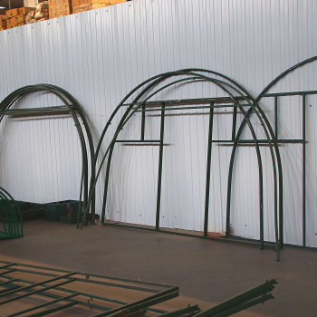 Каркас теплицы Агроном, 4х3х2 м, профиль 20х20 мм, шаг дуги 1 м