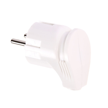 Вилка угловая с/з 16А 250В белая TDM SQ1806-0007 *10/30/300