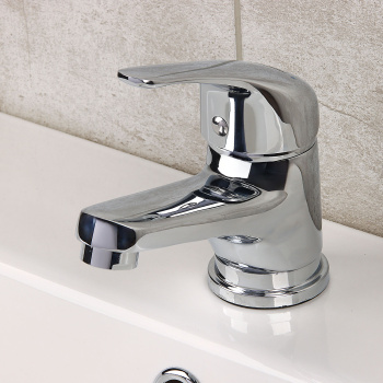 Перчатки латексные одноразовые опудренные S (малый) 100шт в коробке OPD050S "А.Д.М."*1/10 Перчатки латексные одноразовые опудренные S (малый) 100шт в коробке OPD050S "А.Д.М."*1/10