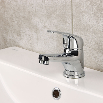 Перчатки латексные одноразовые опудренные S (малый) 100шт в коробке OPD050S "А.Д.М."*1/10 Перчатки латексные одноразовые опудренные S (малый) 100шт в коробке OPD050S "А.Д.М."*1/10